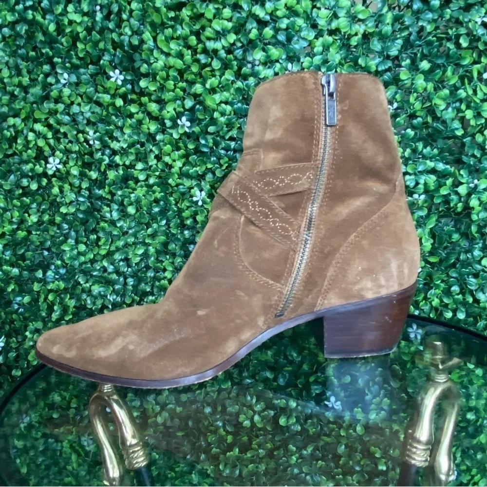 N-09 Frye Ellen Buckle Boots